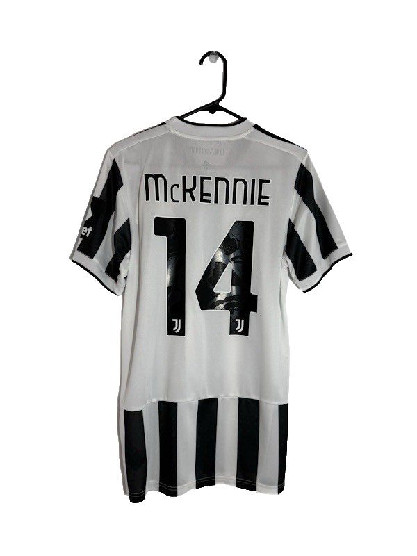 Juventus McKennie #14 2021/22 Medium Home Shirt Adidas BNWT GS1442