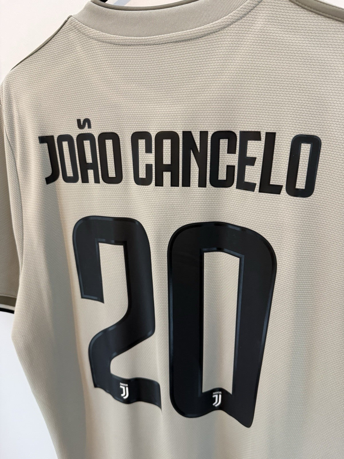 Juventus Joao Cancelo #20 2018/19 Large Away Shirt Excellent Condition CF3488