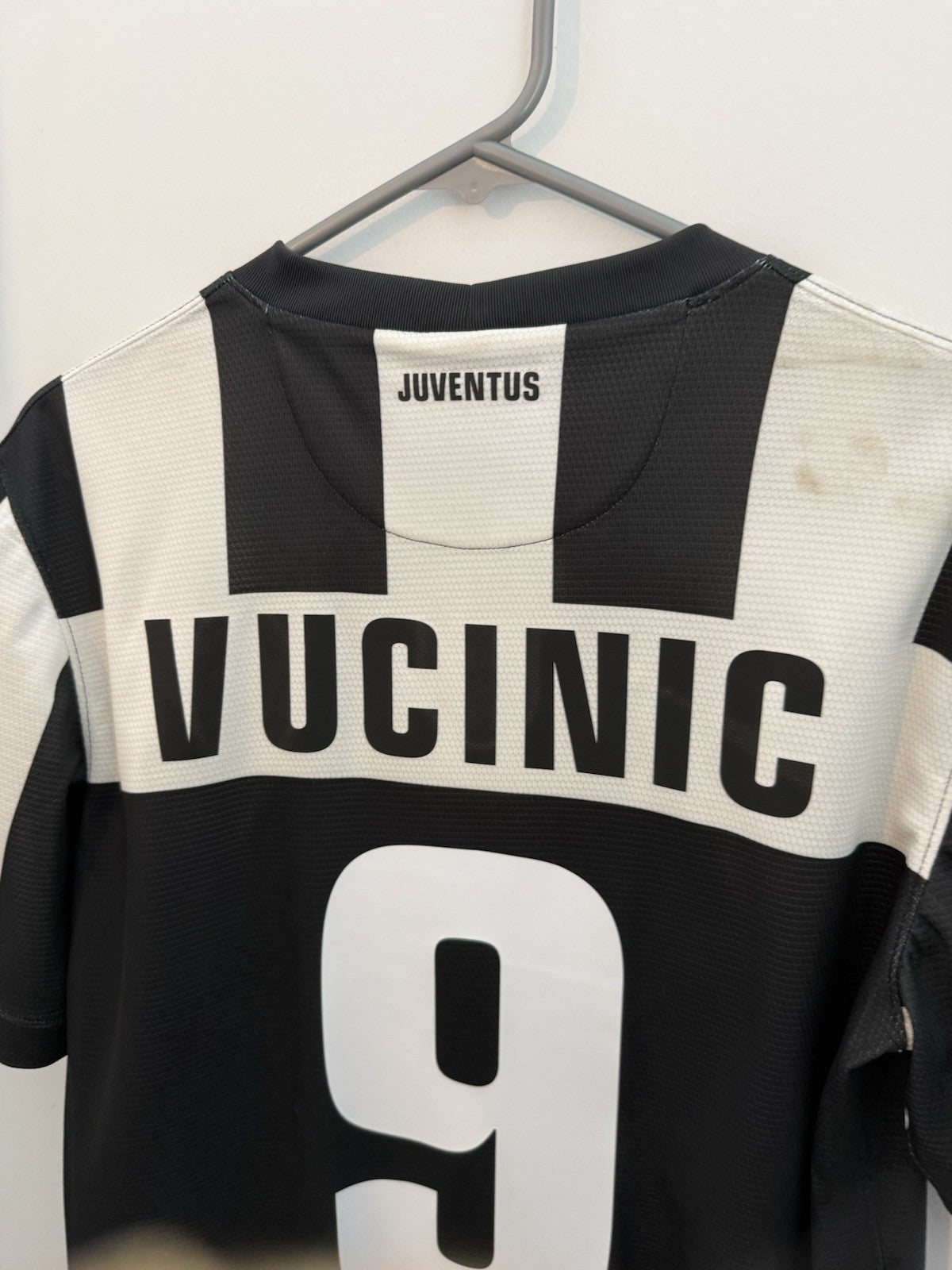 Juventus Vucinic #9 2013/14 Small Home Shirt Nike Excellent Condition 479331-106