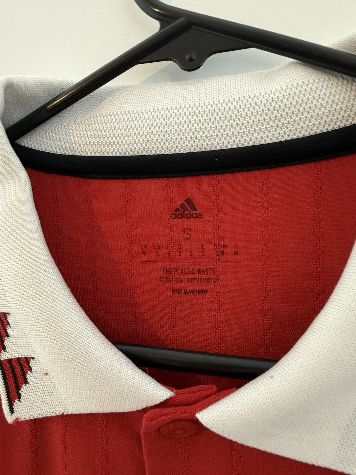 Man United Dalot #20 2022/23 Small Authentic Home Excellent Condition H13889