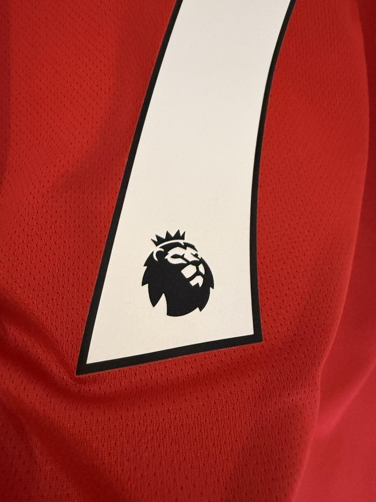 Arsenal Saka #7 2022/23 Small Home Shirt Excellent Condition H35903