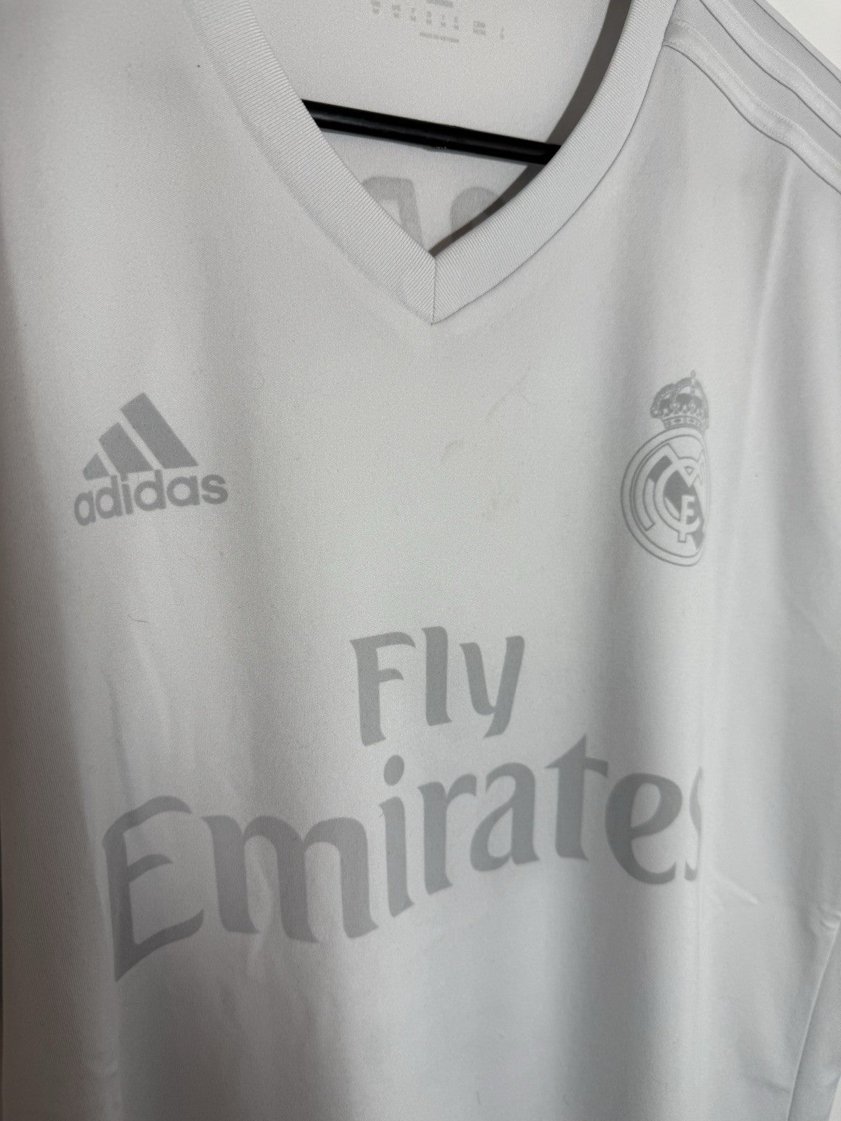Real Madrid Sergio Ramos #4 2016/17 L Special Home Shirt V Good Condition B48903