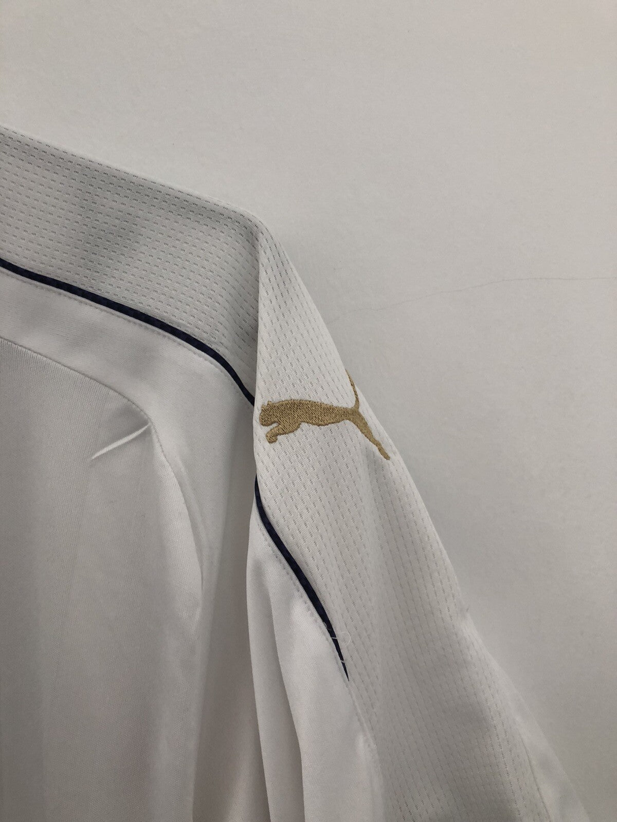 Italy 2018 Medium Away Tribune Shirt Very Good Condition 749574-04