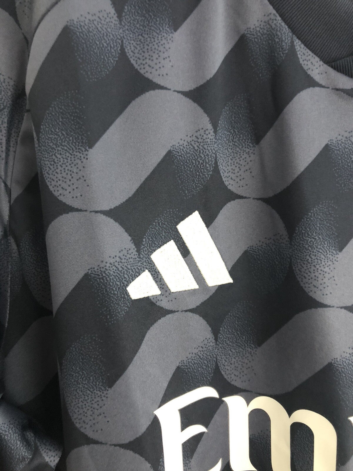 Real Madrid Bellingham #5 2023/24 Large Away Shirt BNWT IJ5901