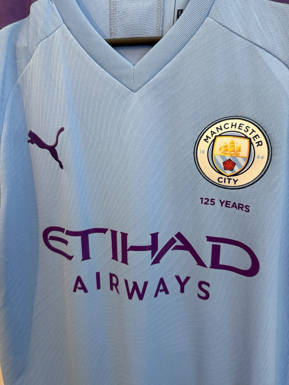 Manchester City Fernandinho #25 2019/20 Medium Home Excellent Conditio 755586-01