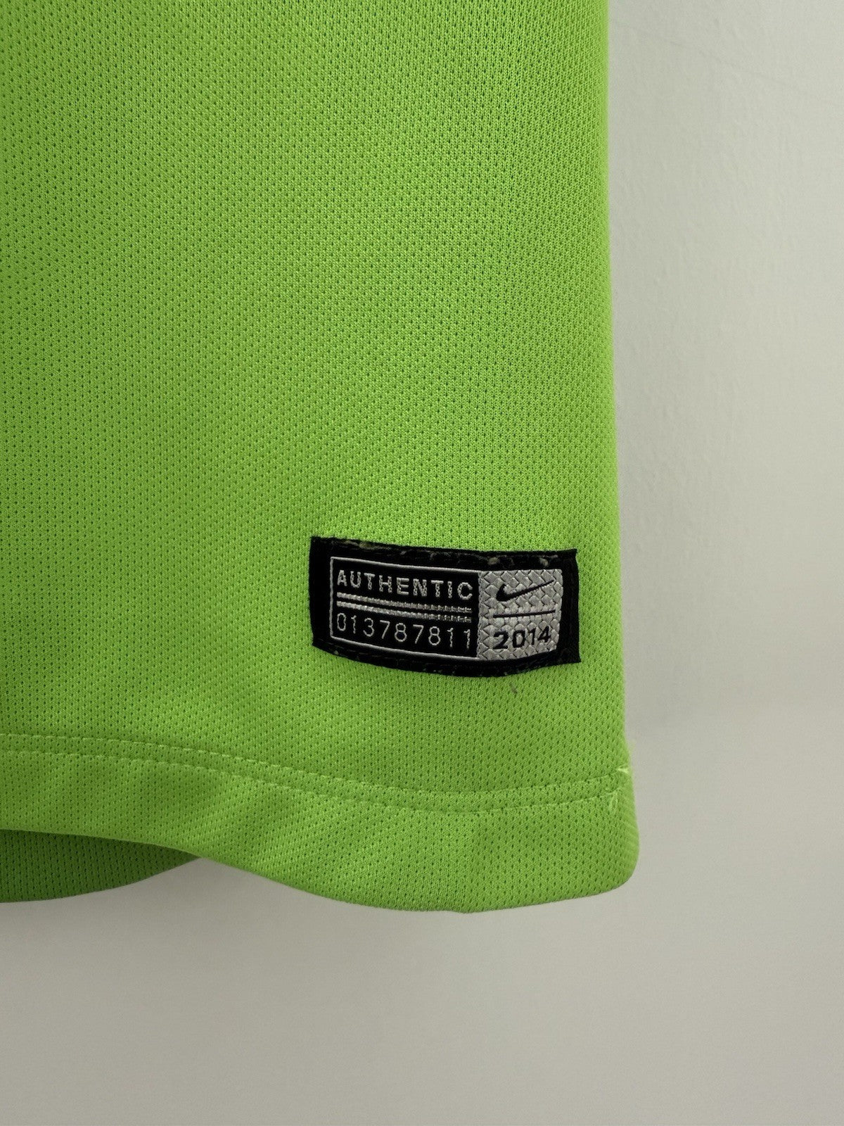 Juventus 2014/15 Medium 3rd Shirt Excellent Condition 631202-314