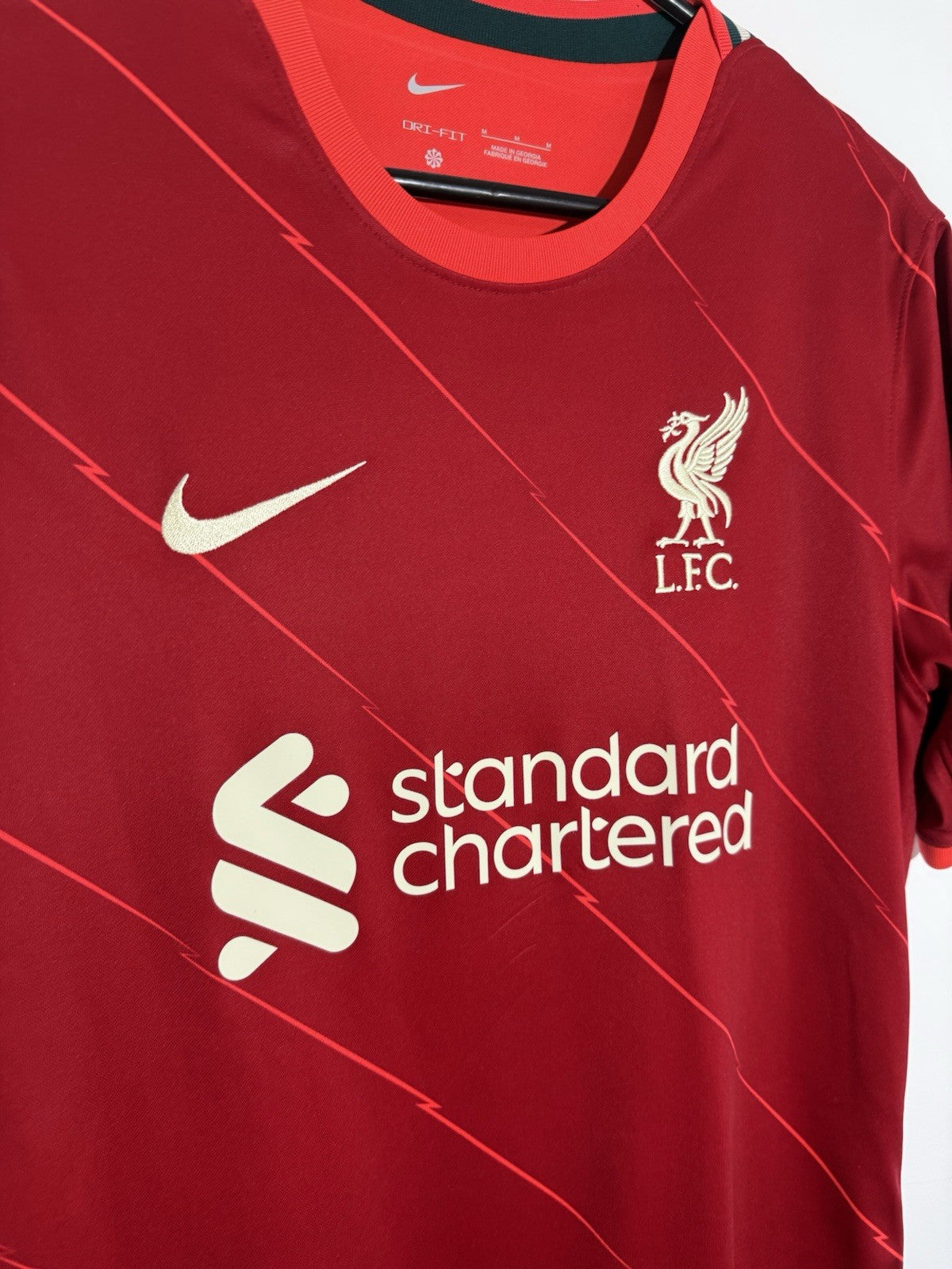 Liverpool Jones #17 2021/22 Medium Home Shirt Excellent Condition DB2560-688