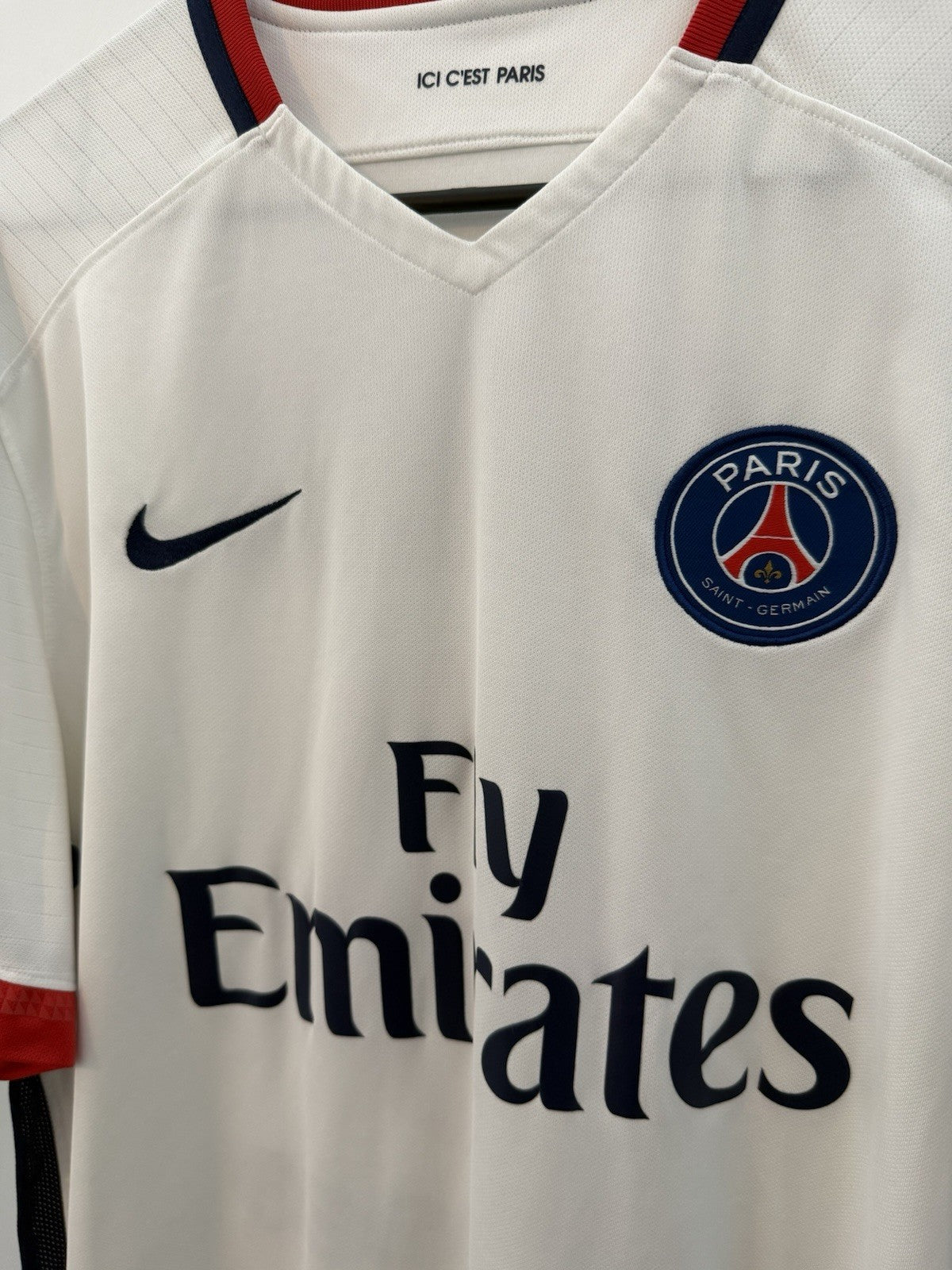 PSG Cavani #9 2015/16 XL Away Shirt Excellent Condition 658898-106