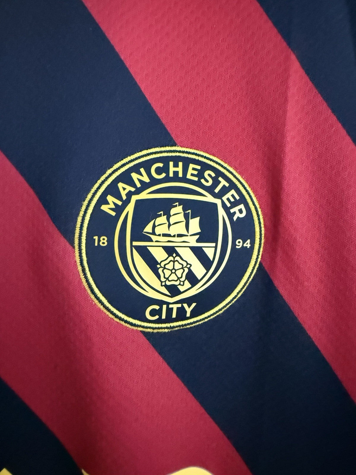 Manchester City Haaland #9 2022/23 Medium Away CL Shirt BNWT 765722-02