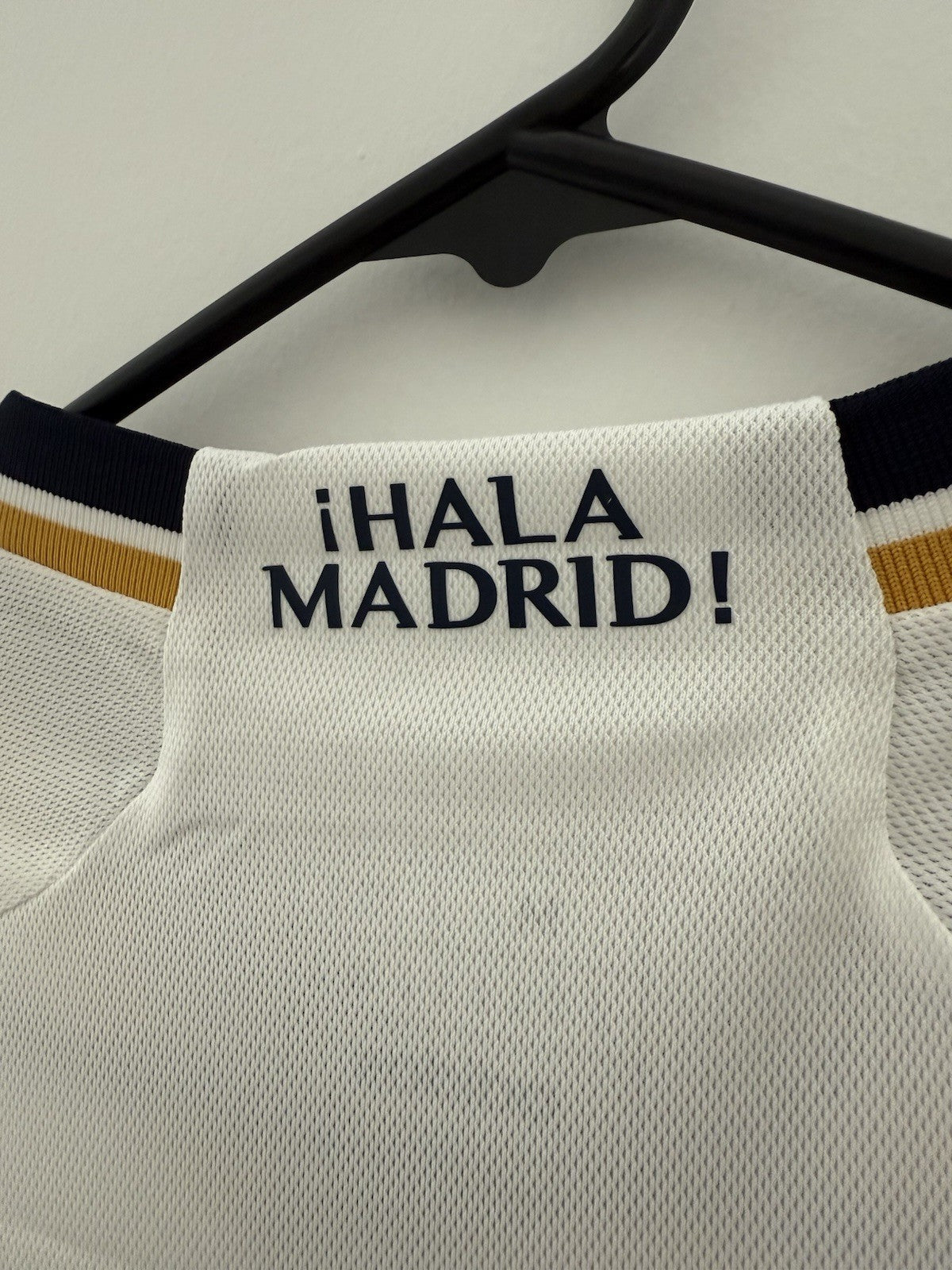 Real Madrid Carvajal #2 WCC 2023/24 Medium Home Shirt Excellent Condition HR3796