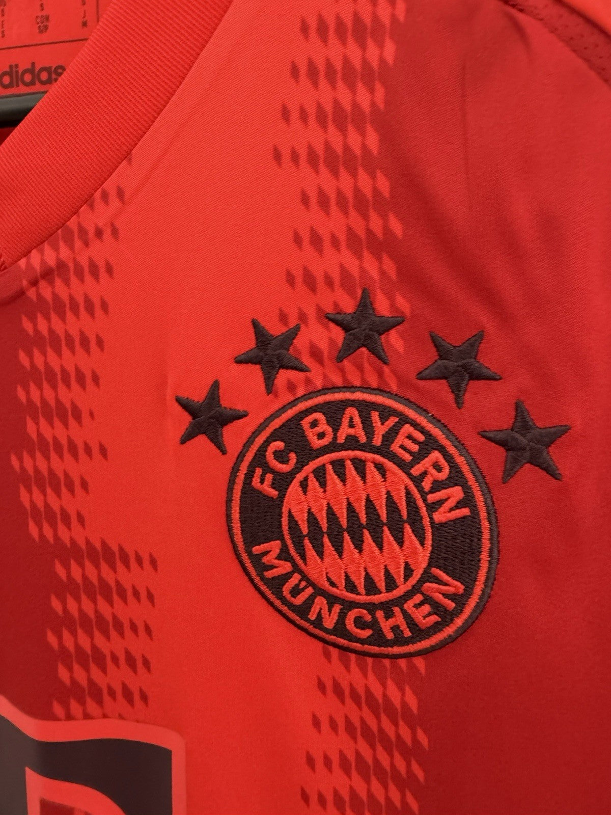 Bayern Munich Olise #17 2024/25 Small Home Excellent Condition IT8511