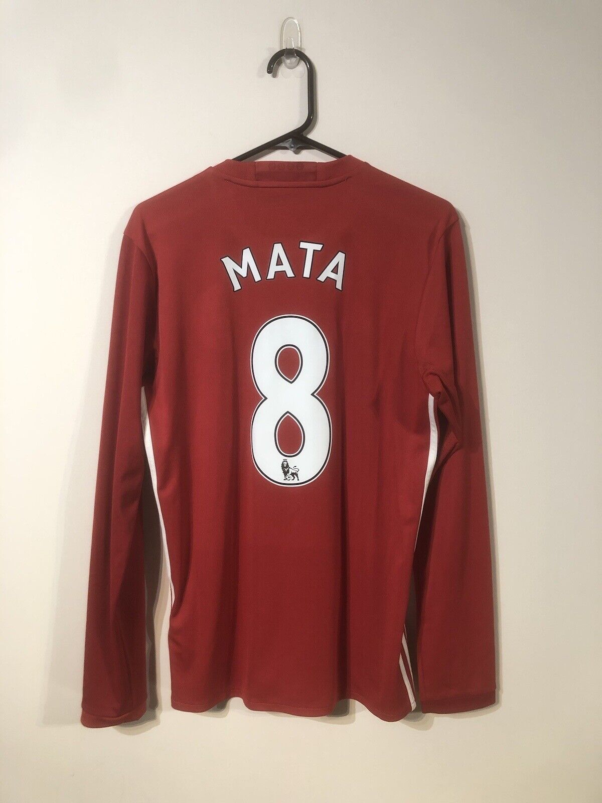 Mata #8 Manchester United Small L/S 2016/17 Home Football Shirt Mint Condition