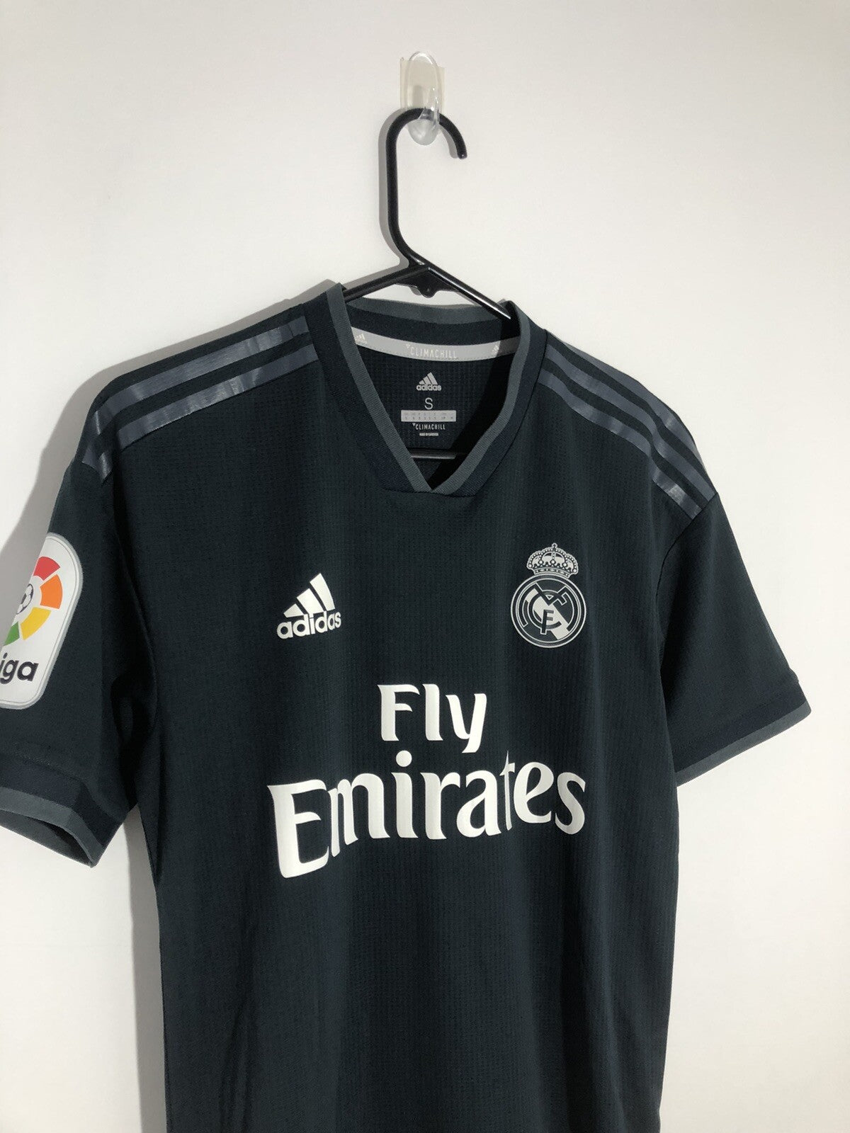 Real Madrid Modric #10 2018/19 Small Away Authentic Excellent Condition CY6329
