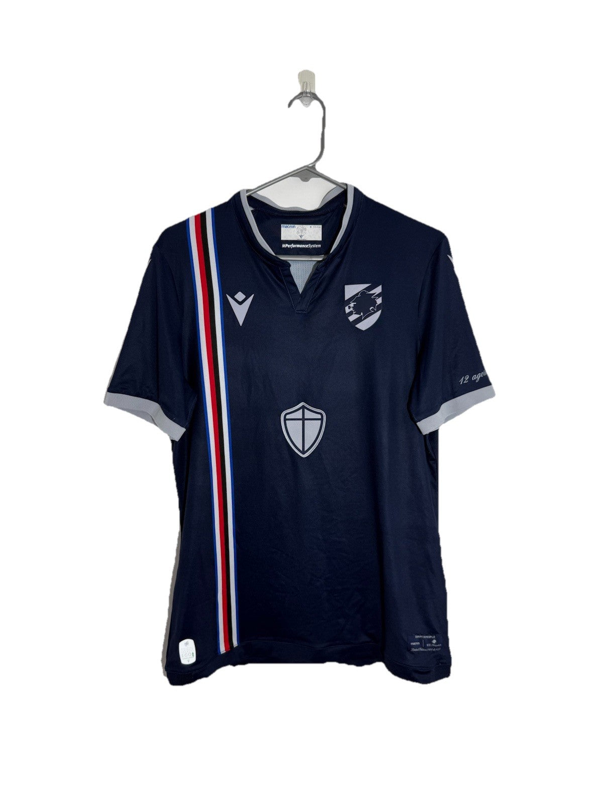 Sampdoria 2021/22 Medium 4th Shirt Macron Excellent Condition