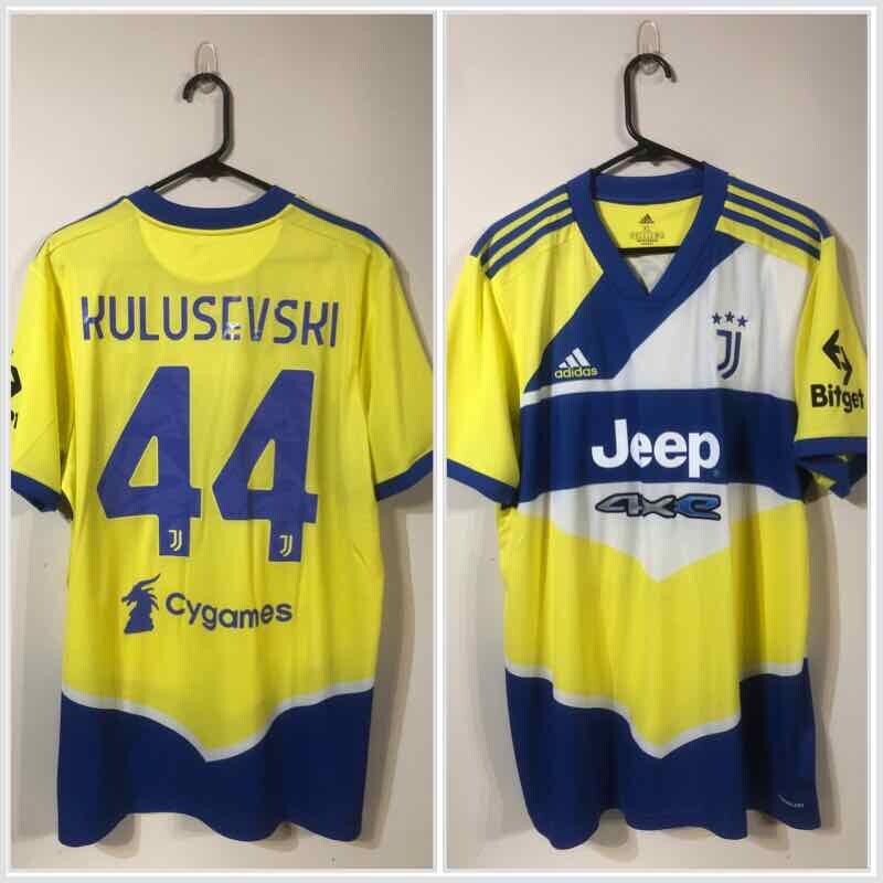 Kulusevski #44 Juventus 2021/22 X-Large 3rd Football Shirt Adidas BNWT