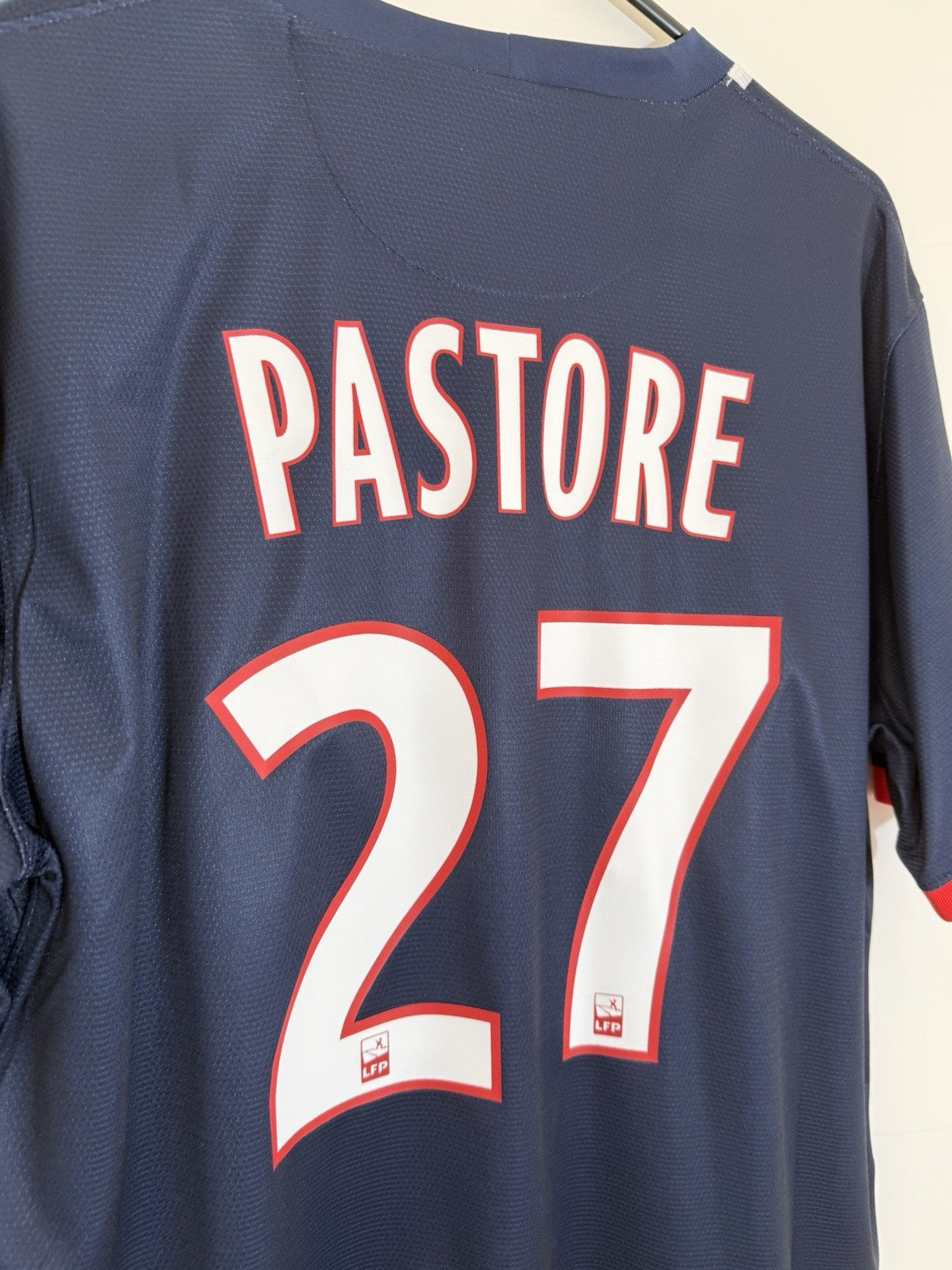 Paris St Germain Pastore #27 2013/14 Large Home Excellent Condition 544424-411