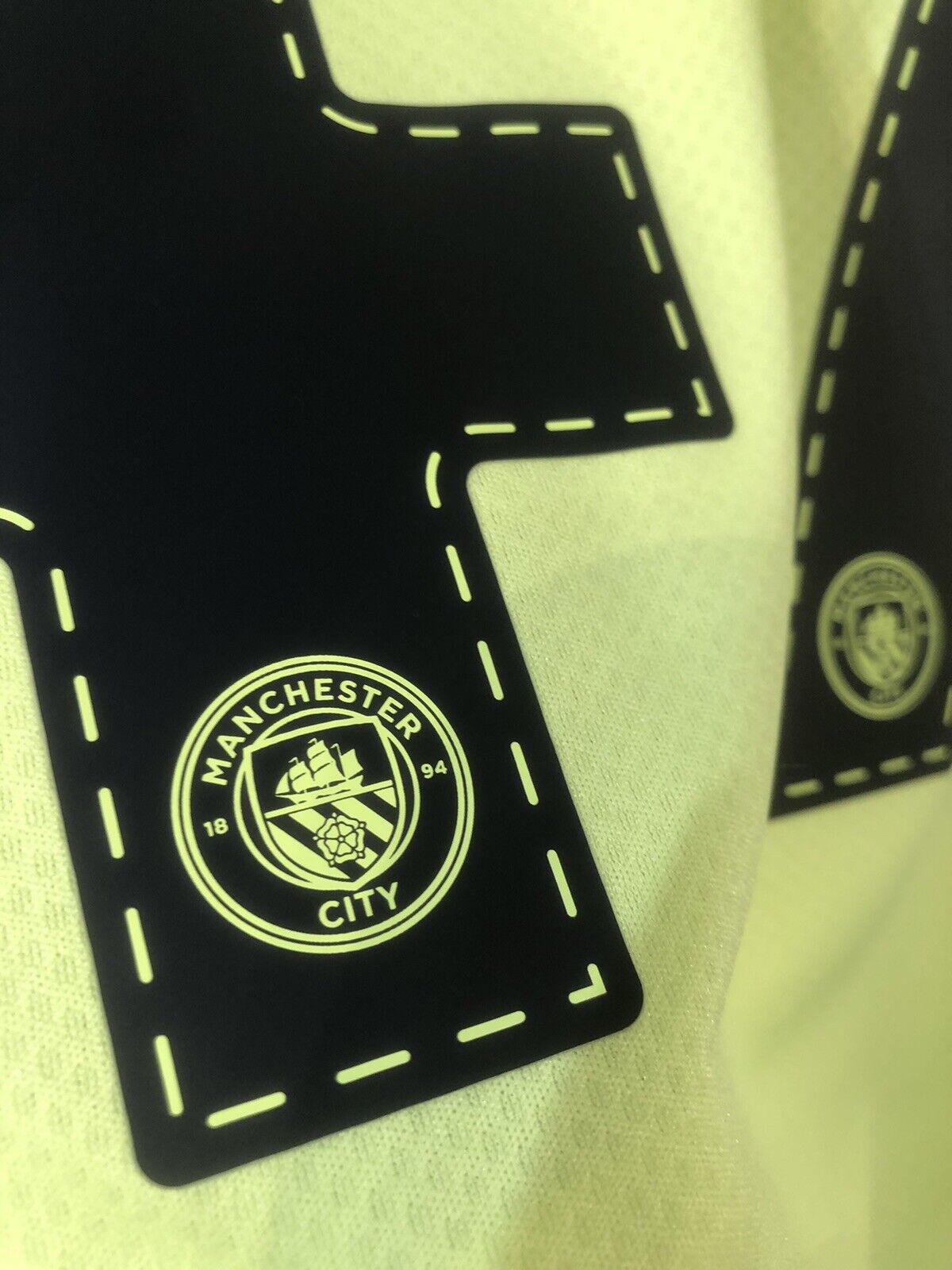 Foden #47 Manchester City 2022/23 Treble Medium 3rd Football Shirt Puma BNWT