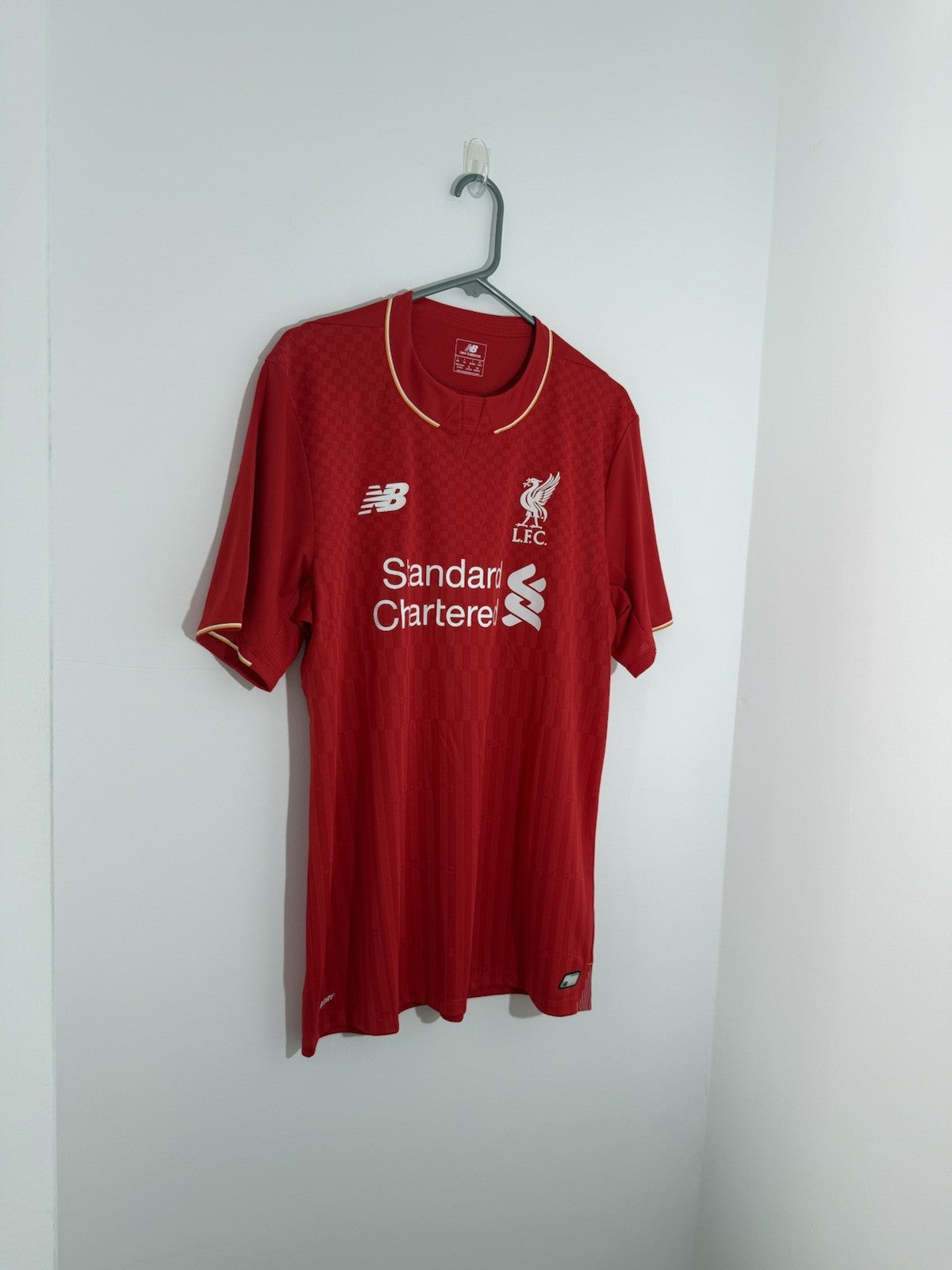 Liverpool 2015/16 Large Home Shirt New Balance BNWT