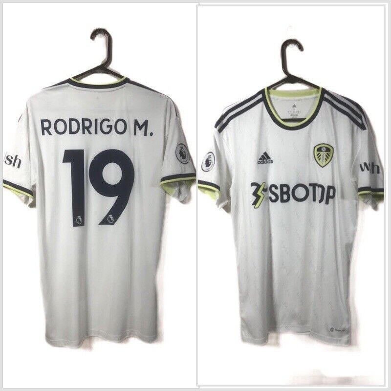 Rodrigo M. 19 Leeds United 2022 23 Medium Home Shirt Excellent Condition Hc1062