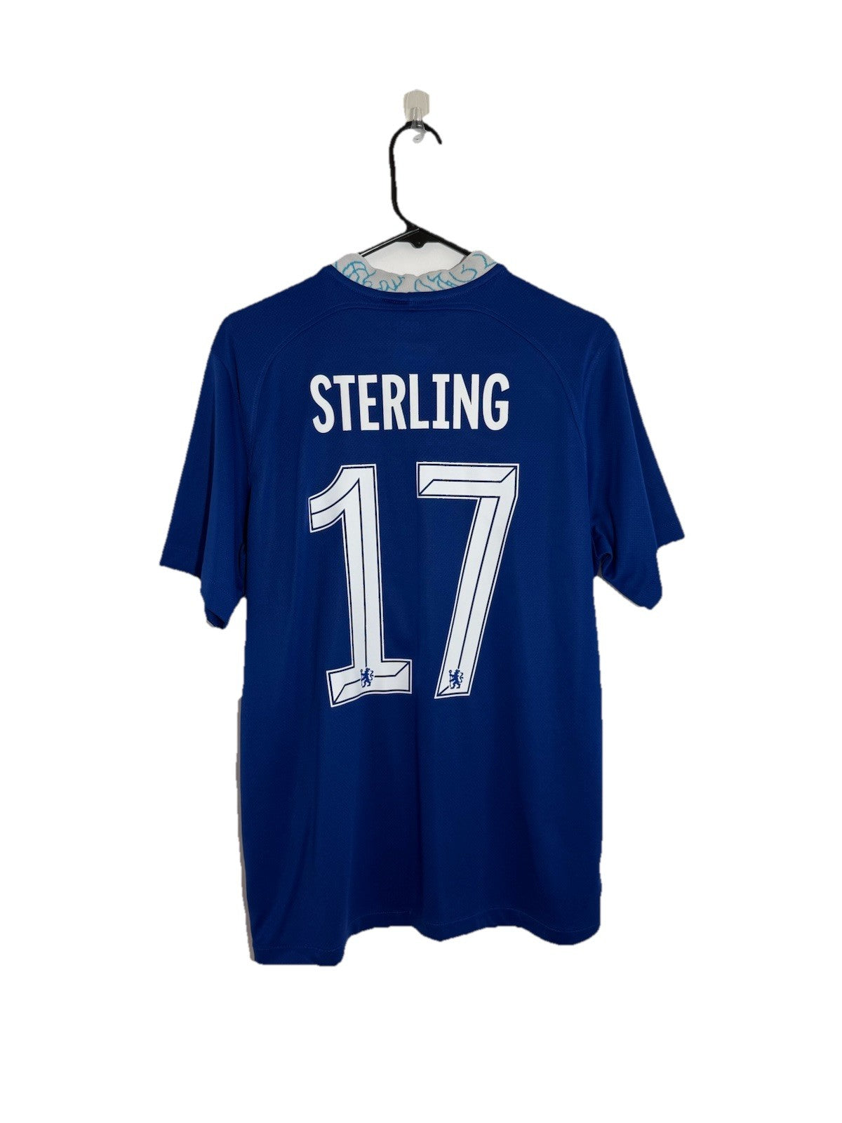 Chelsea Sterling #17 2022/23 Medium Home Shirt Excellent Condition DM1839-496
