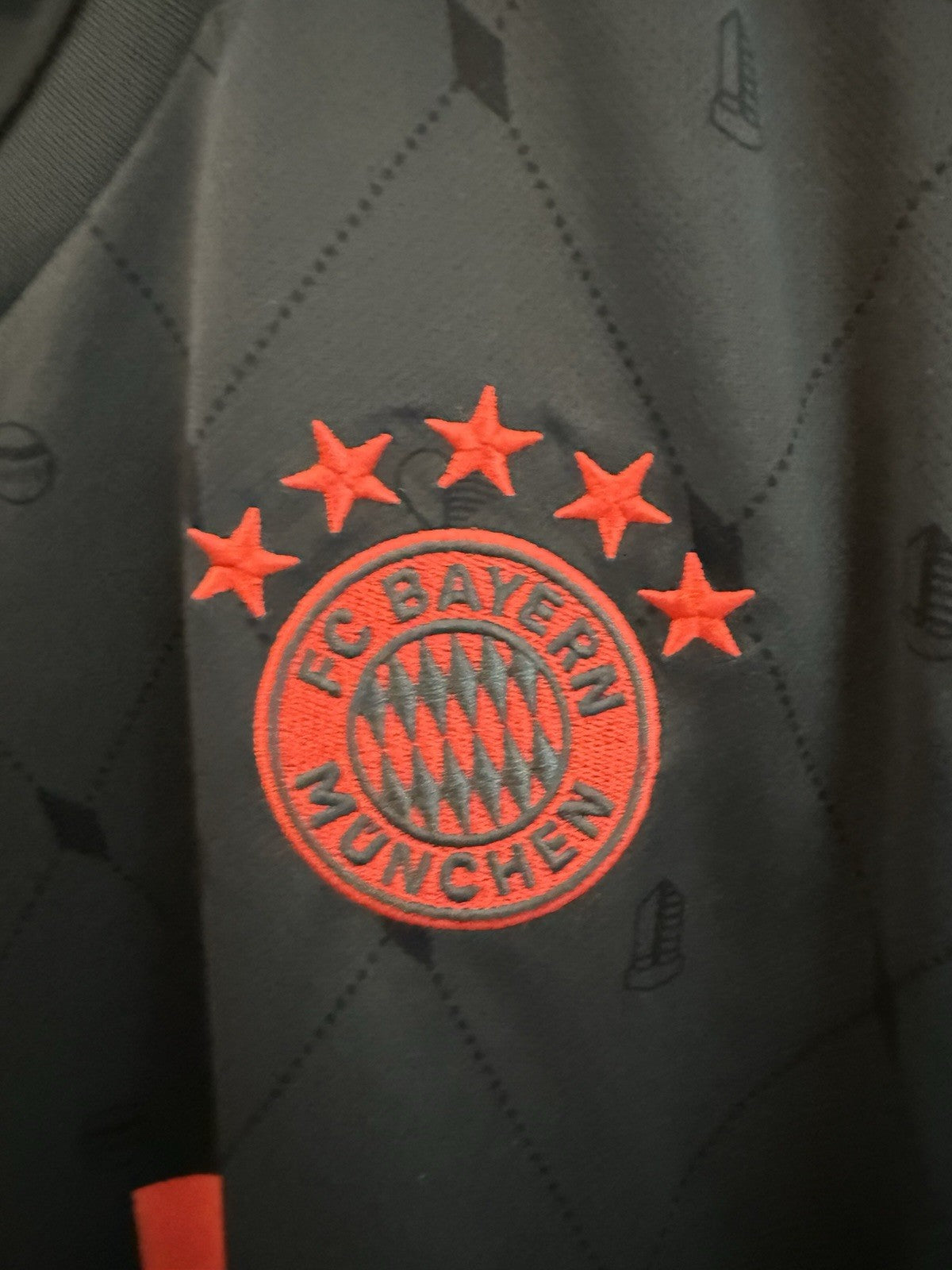 Bayern Munich Davies #19 2022/23 XL 3rd Shirt Excellent Condition H39907