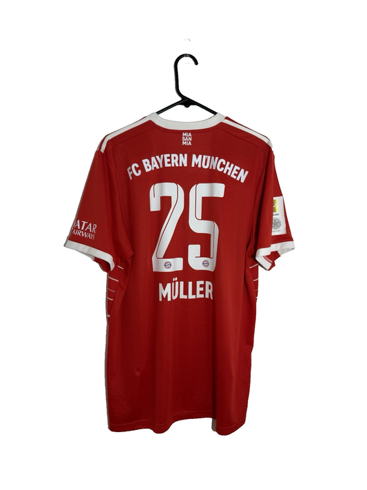 Bayern Munich Muller #25 2022/23 XL Home Shirt Excellent Condition H39900
