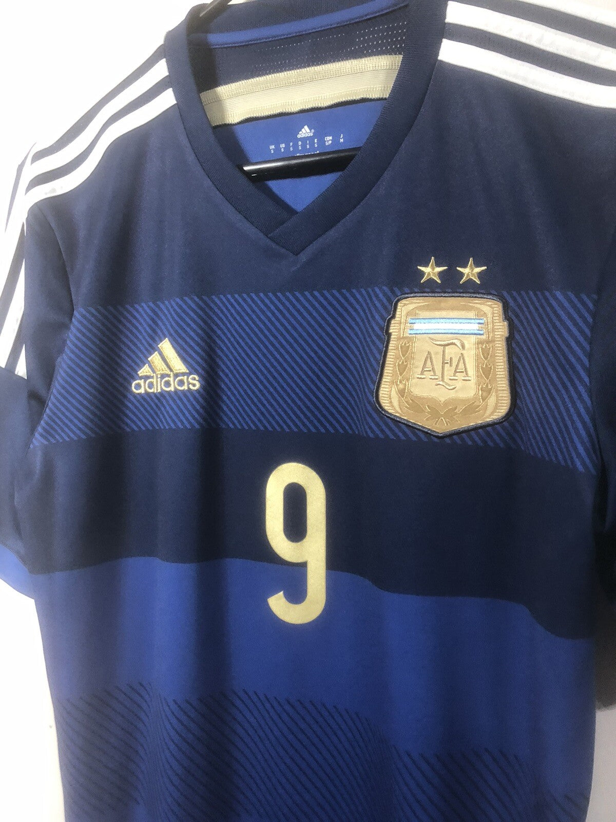 Argentina Higuain #9 2014 Small Away Shirt World Cup Excellent Condition G75187