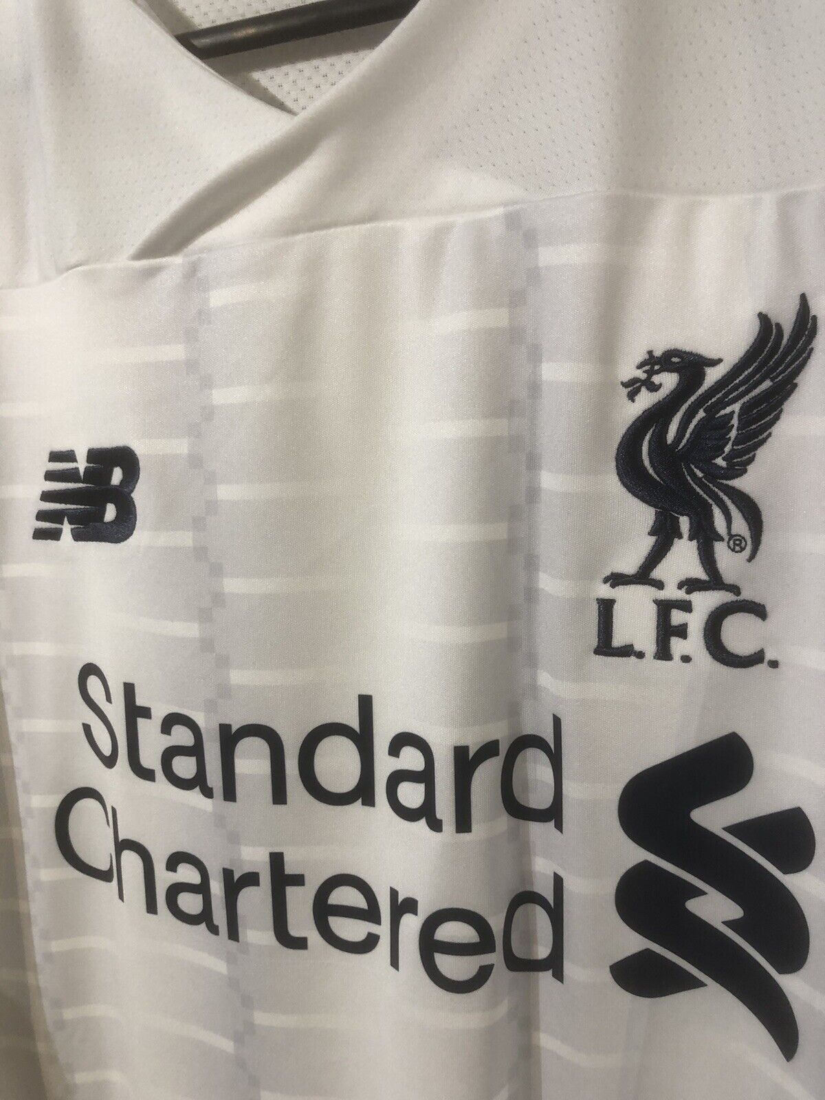 Henderson #14 Liverpool 2019/20 Large Away Shirt New Balance BNWT