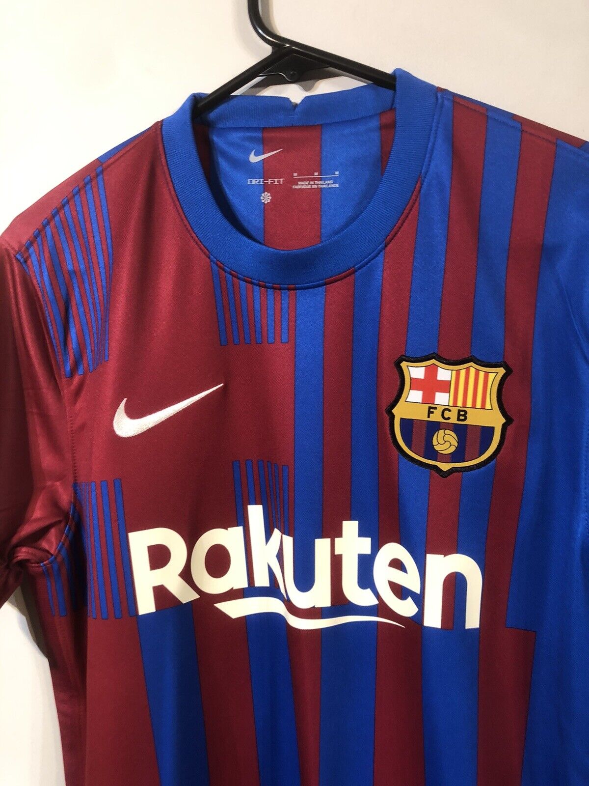 Pedri #16 Barcelona Champions League Medium 2021/22 Home Shirt Nike BNWT