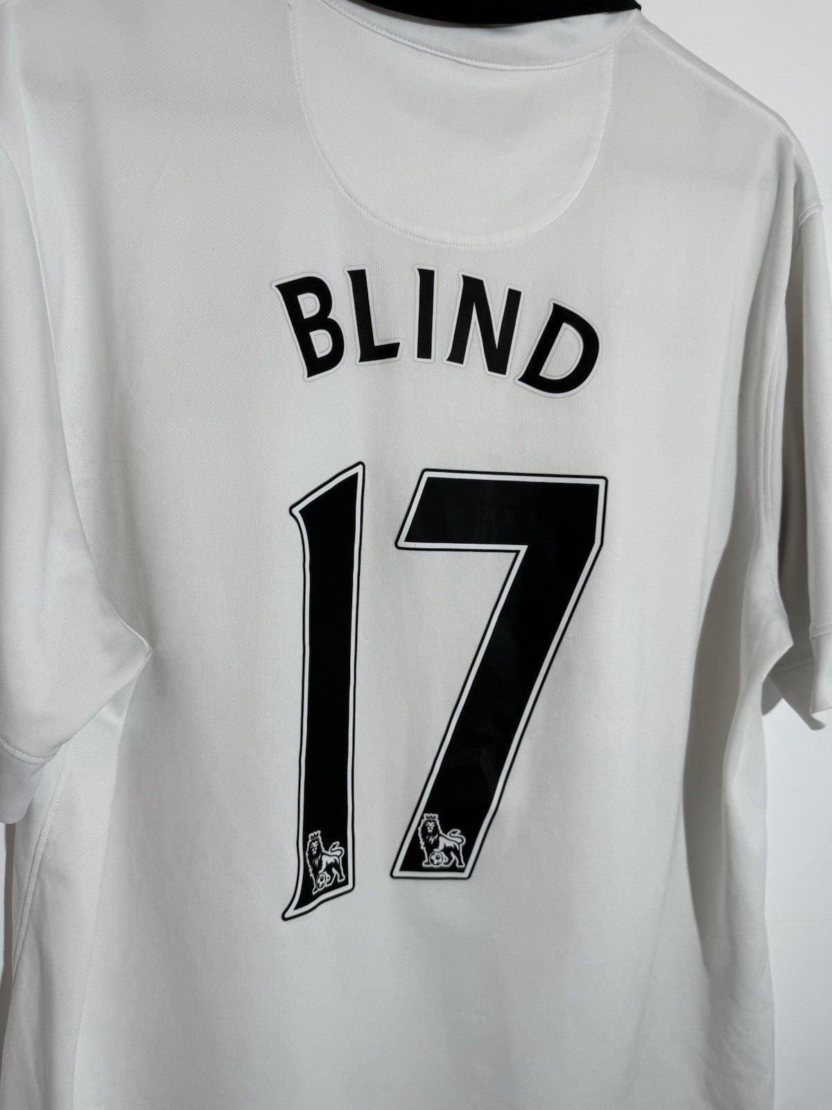 Manchester United Blind #17 2014/15 XL Away Excellent Condition 611032-106