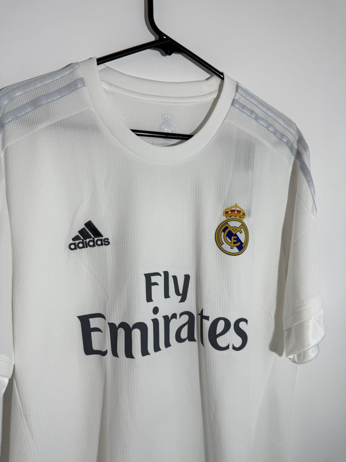 Real Madrid James #10 2015/16 XL Champions League Home Shirt BNWT S12614
