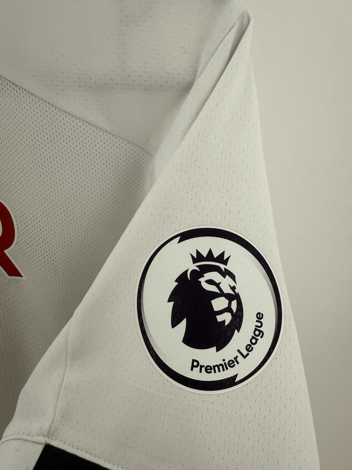 Liverpool Milner #7 2019/20 Medium Away Shirt Excellent Condition MT930013