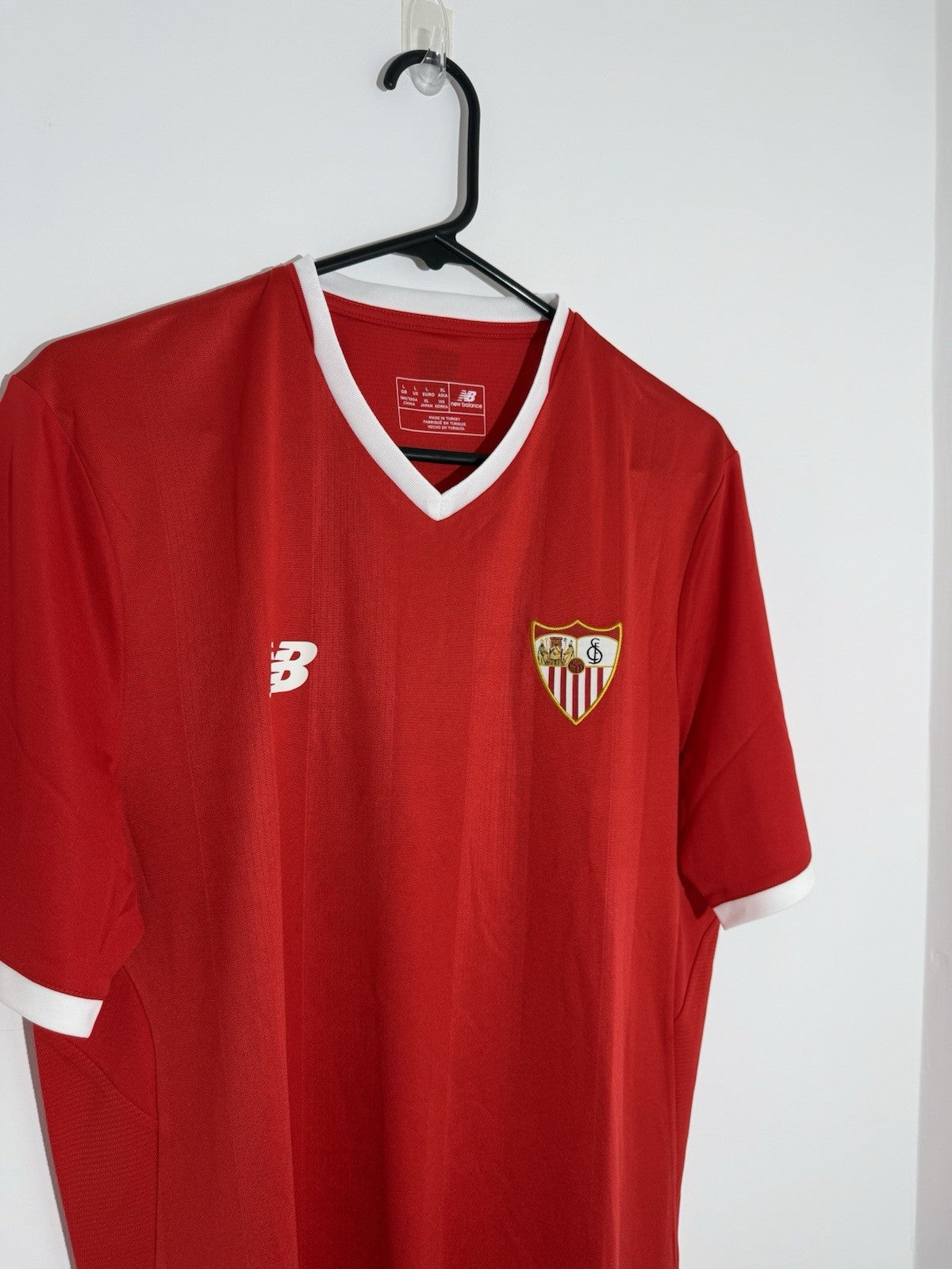 Sevilla 2017/18 Away Large New Balance Excellent Condition MT730084