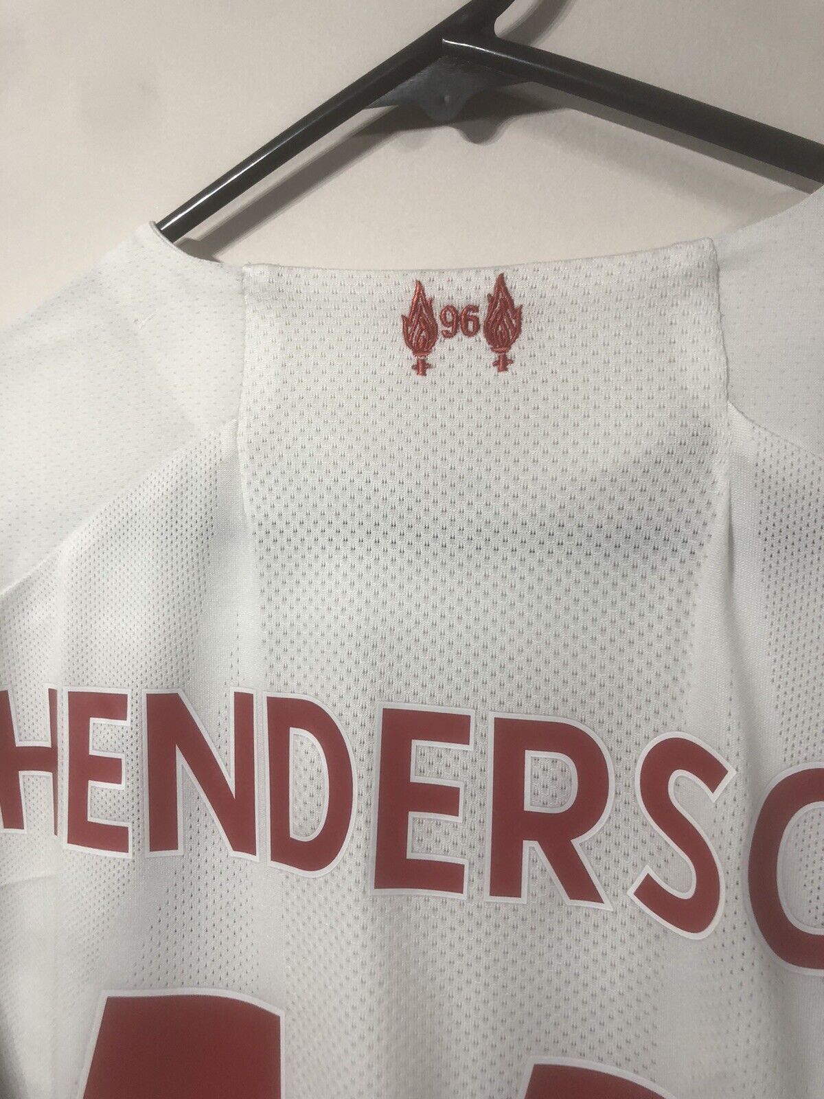 Henderson 14 Liverpool Medium 2019 20 Away Shirt Excellent Condition Mt930013