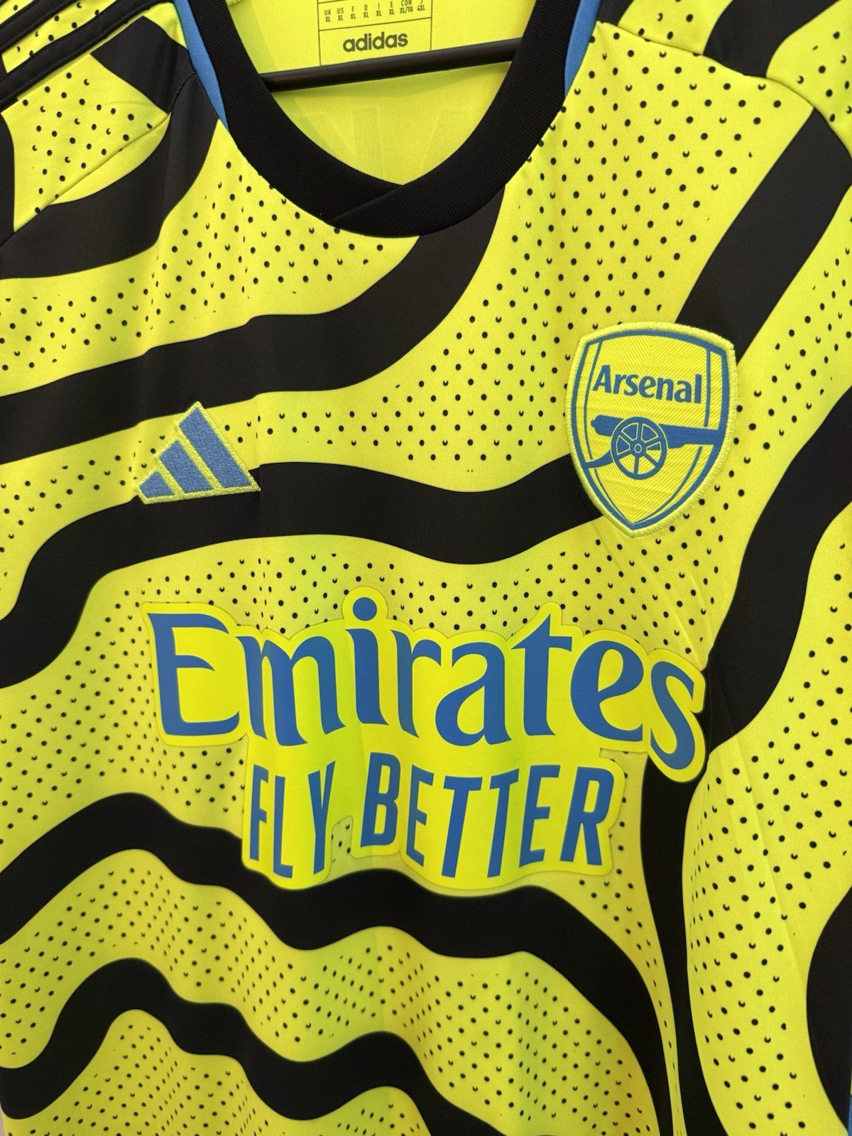 Arsenal Saka #7 2023/24 XL Away Shirt Adidas Excellent Condition HR6927