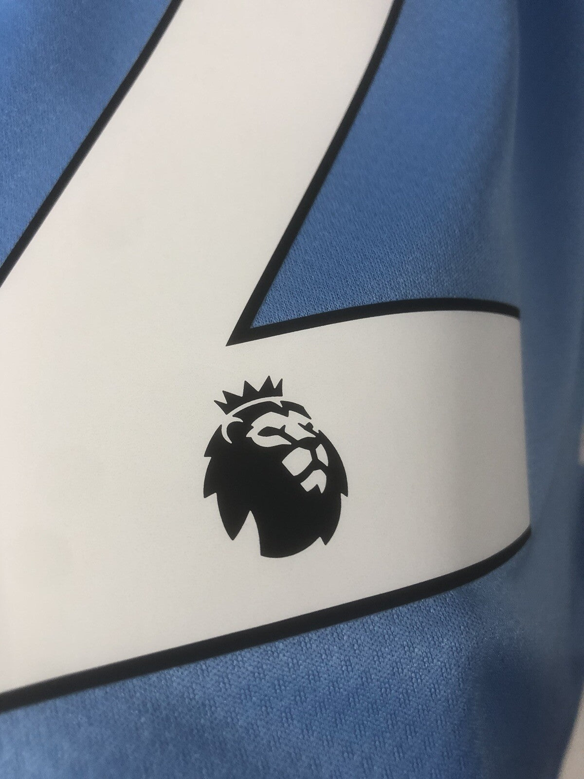 Manchester City Walker #2 2021/22 Large Home Shirt Excellent Condition 759202-01