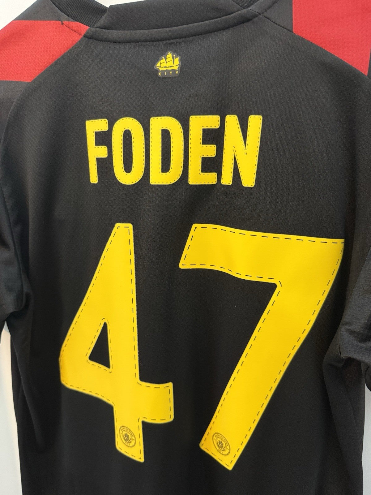 Manchester City Foden #47 2022/23 Medium Treble Away Shirt BNWT 765722-02