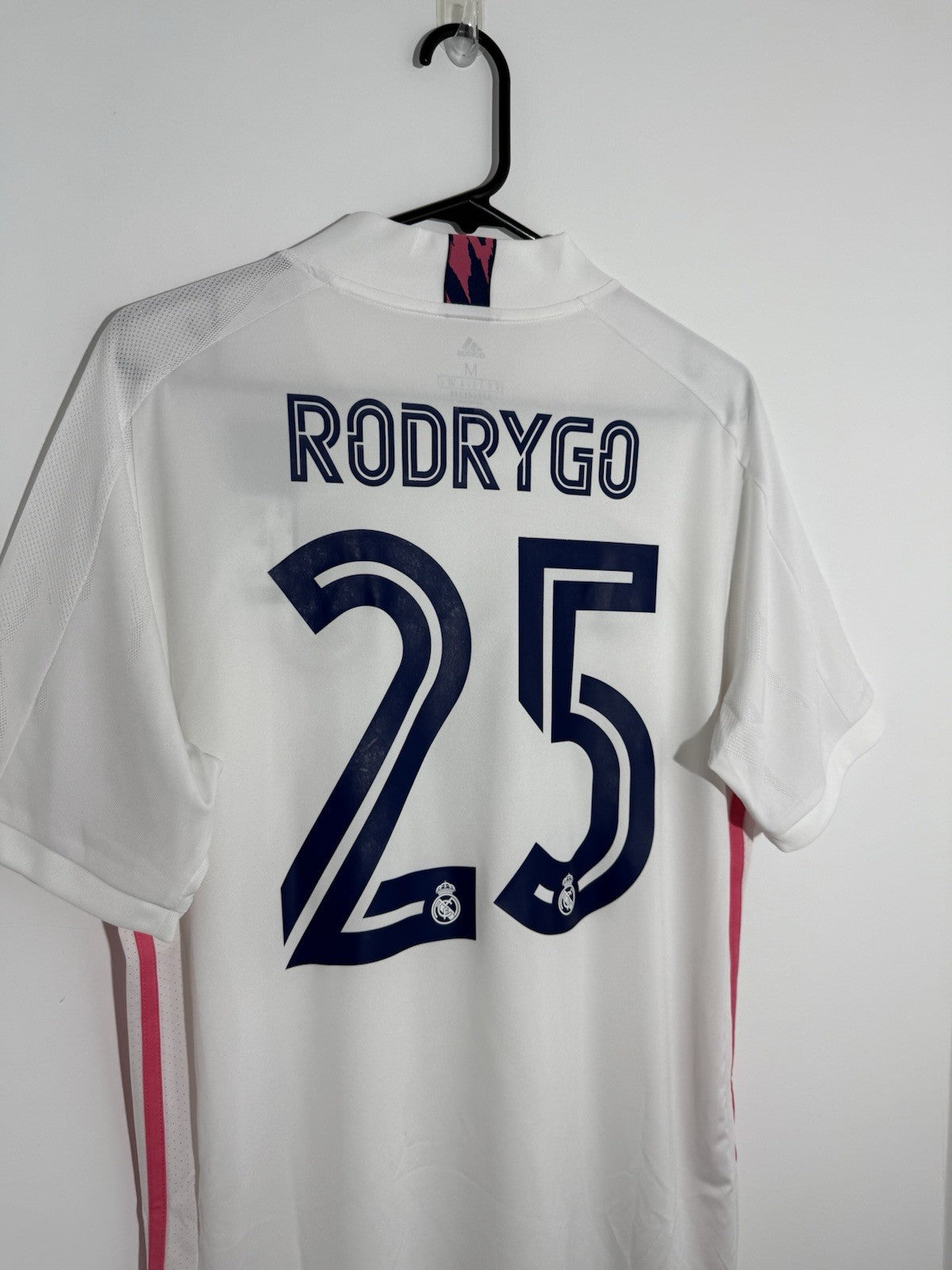 Real Madrid Rodrygo #25 2020/21 Medium Home Shirt BNWT FM4735