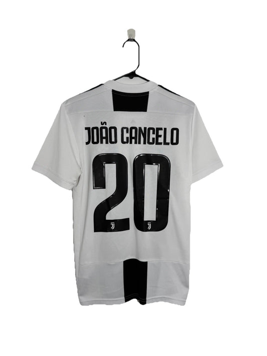Juventus Joao Cancelo #20 2018/19 Small Home Shirt Excellent Condition CF3489