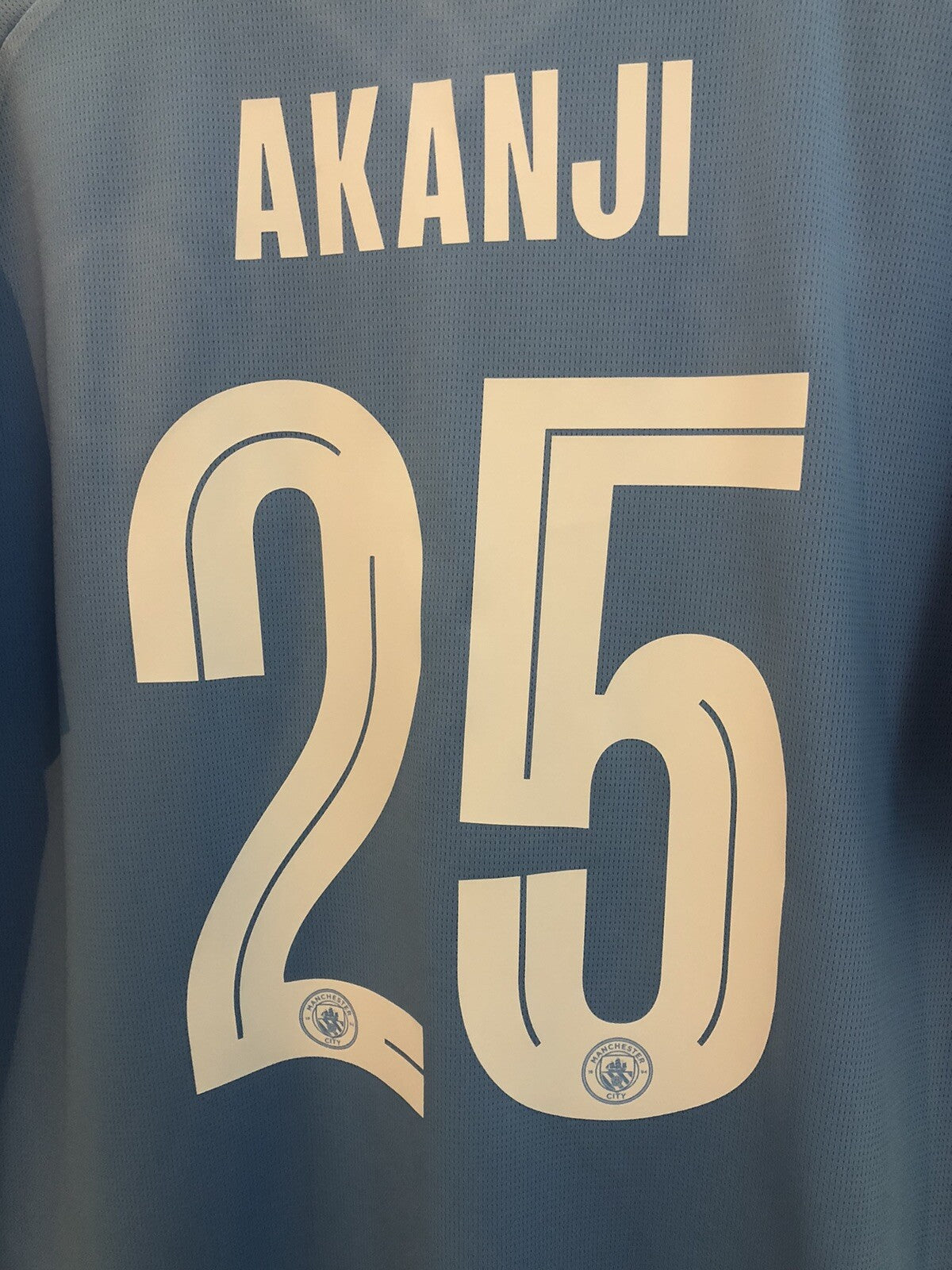 Manchester City Akanji #25 2023/24 Large Home Excellent Condition 770438-01