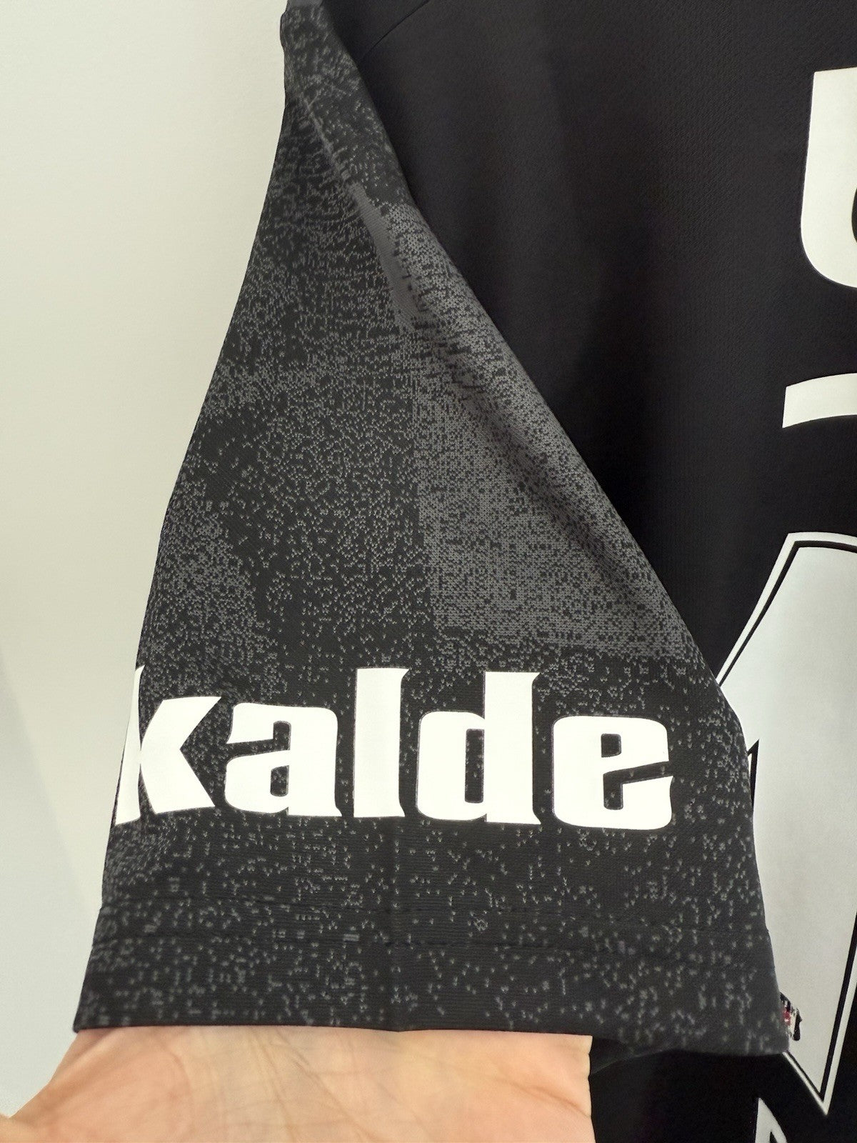 Besiktas B. Yilmaz #17 2019/20 Medium Away Shirt BNWT DX3702