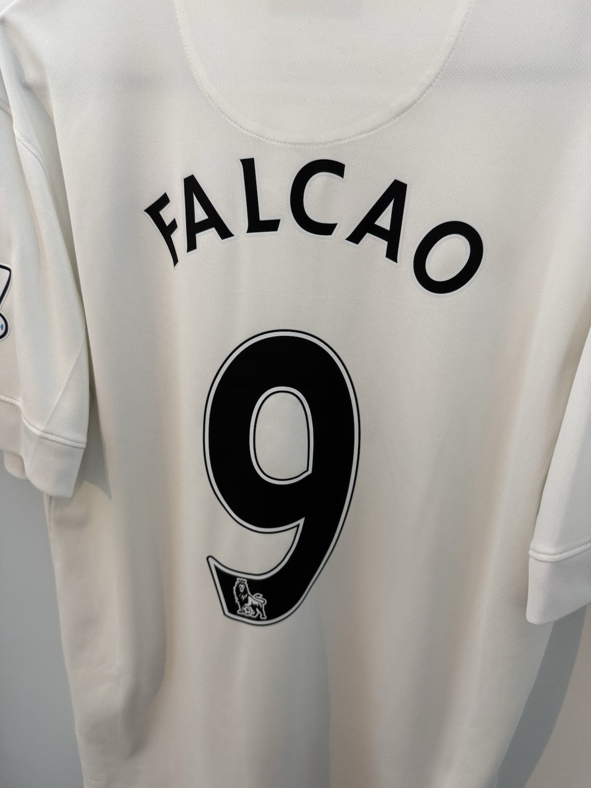 Manchester United Falcao #9 2014/15 Large Away Excellent Condition 611032-106
