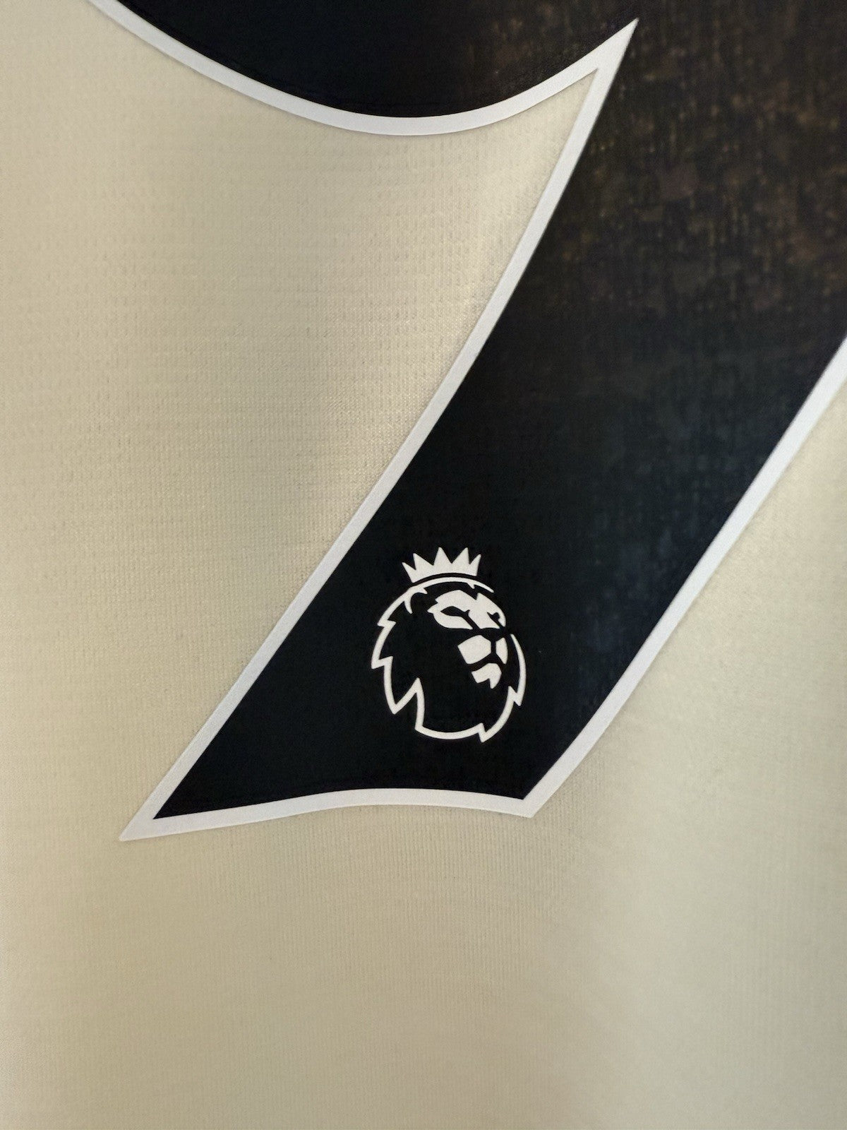 Liverpool Firmino #9 2021/22 Small Away Shirt Excellent Condition DB2558-111