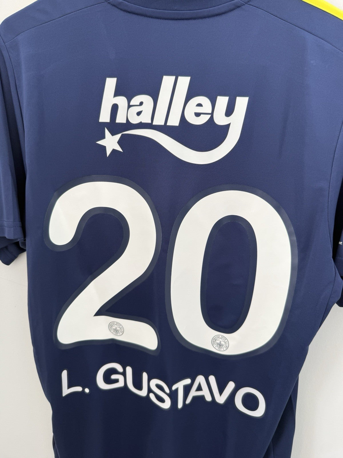 Fenerbahce L. Gustavo #20 2019/20 Medium Home Shirt Adidas BNWT FQ6694