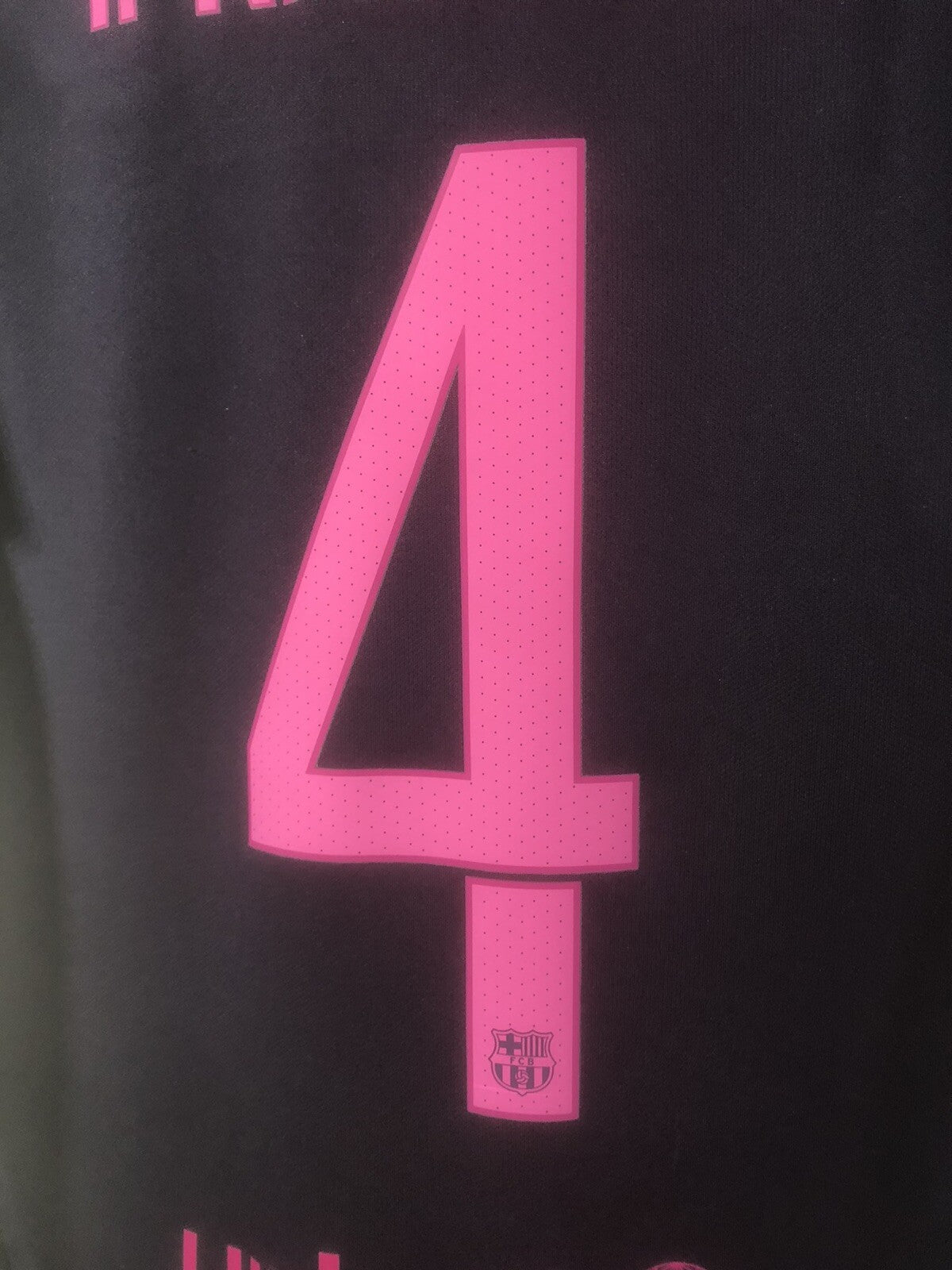 Barcelona I Rakitic #4 2016/17 Away Medium Shirt Very Good Condition 776844-525