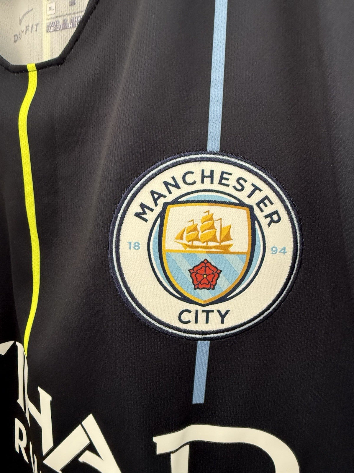 Manchester City Kompany #4 2018/19 XL Away Excellent Condition 919002-476
