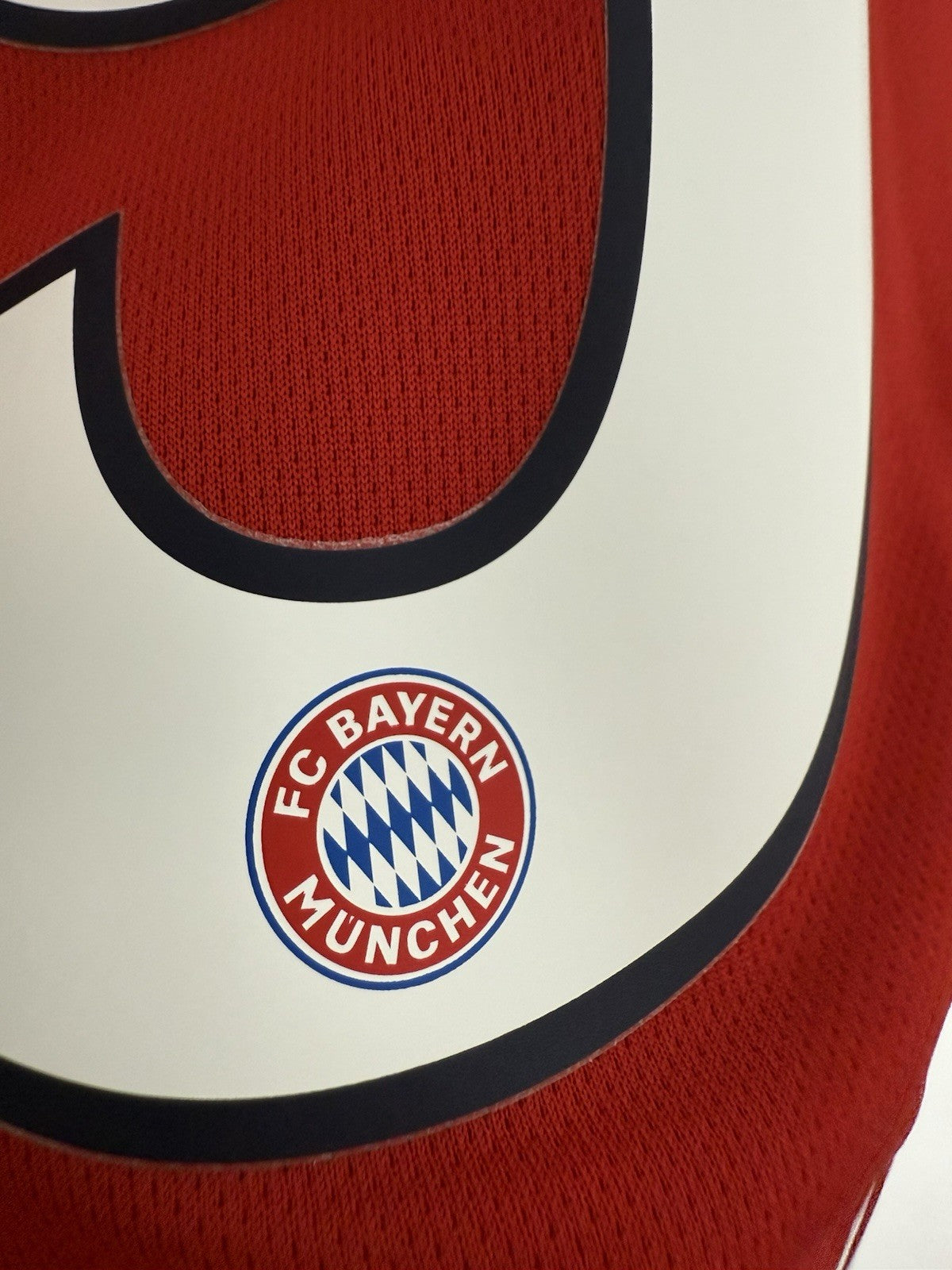 Bayern Munich Lewandowski #9 2019/20 Medium Home Excellent Condition DW7410