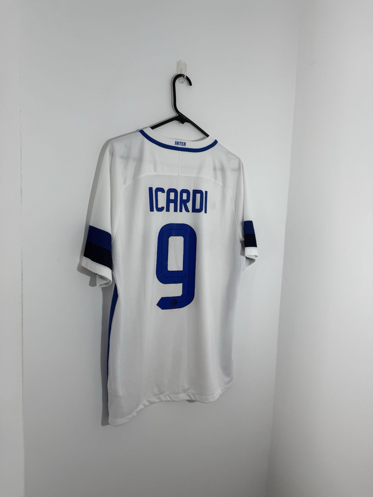Inter Milan Icardi #9 2016/17 Away Large Shirt Excellent Condition 776888-101
