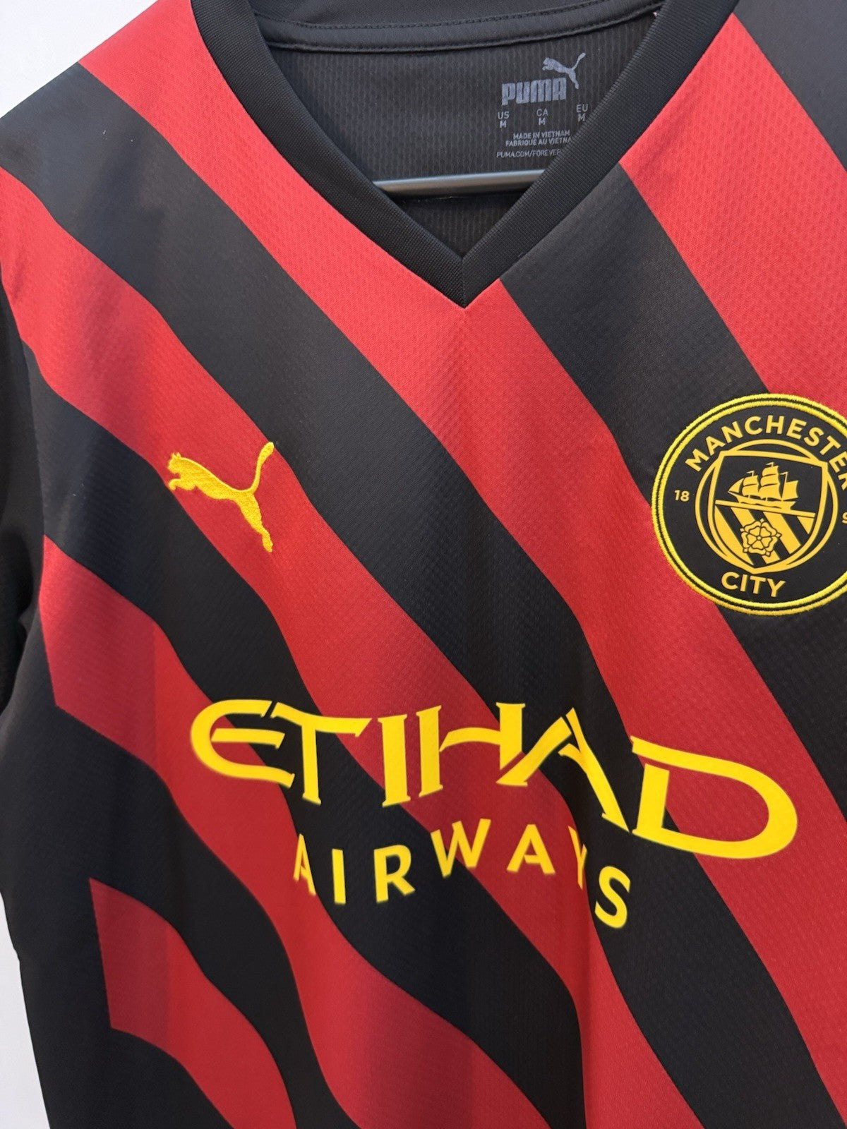 Manchester City Foden #47 2022/23 Medium Treble Away Shirt BNWT 765722-02