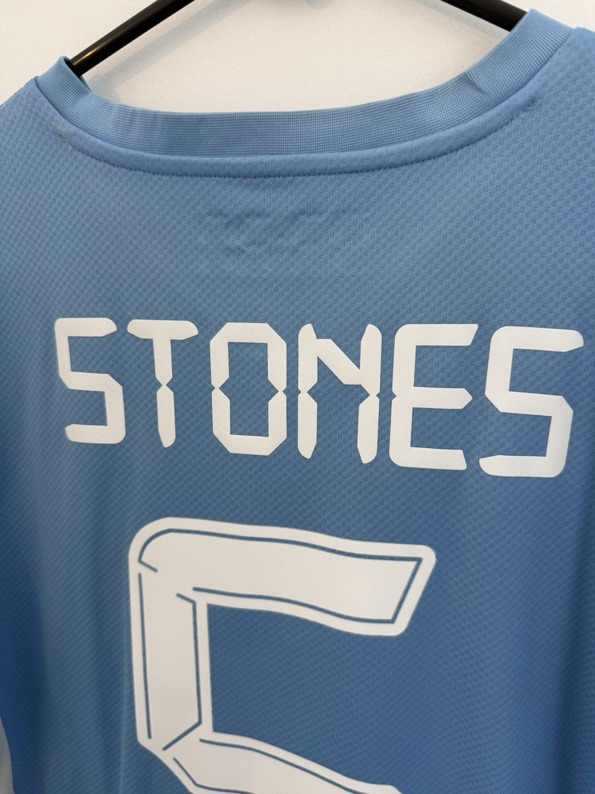 Manchester City Stones #5 2021/22 Small Home Shirt Excellent Condition 759262-01